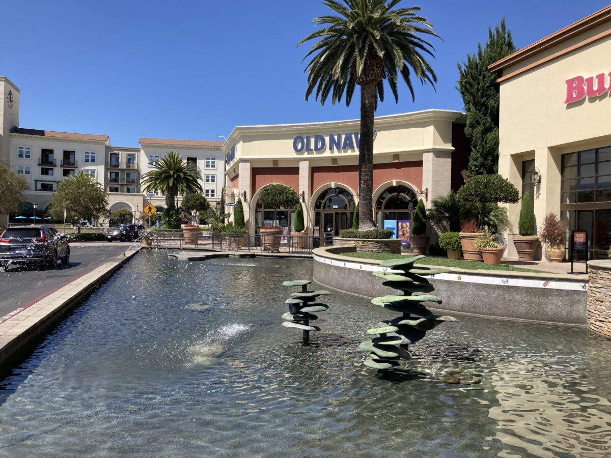 Bella Terra Fountain, Huntington Beach